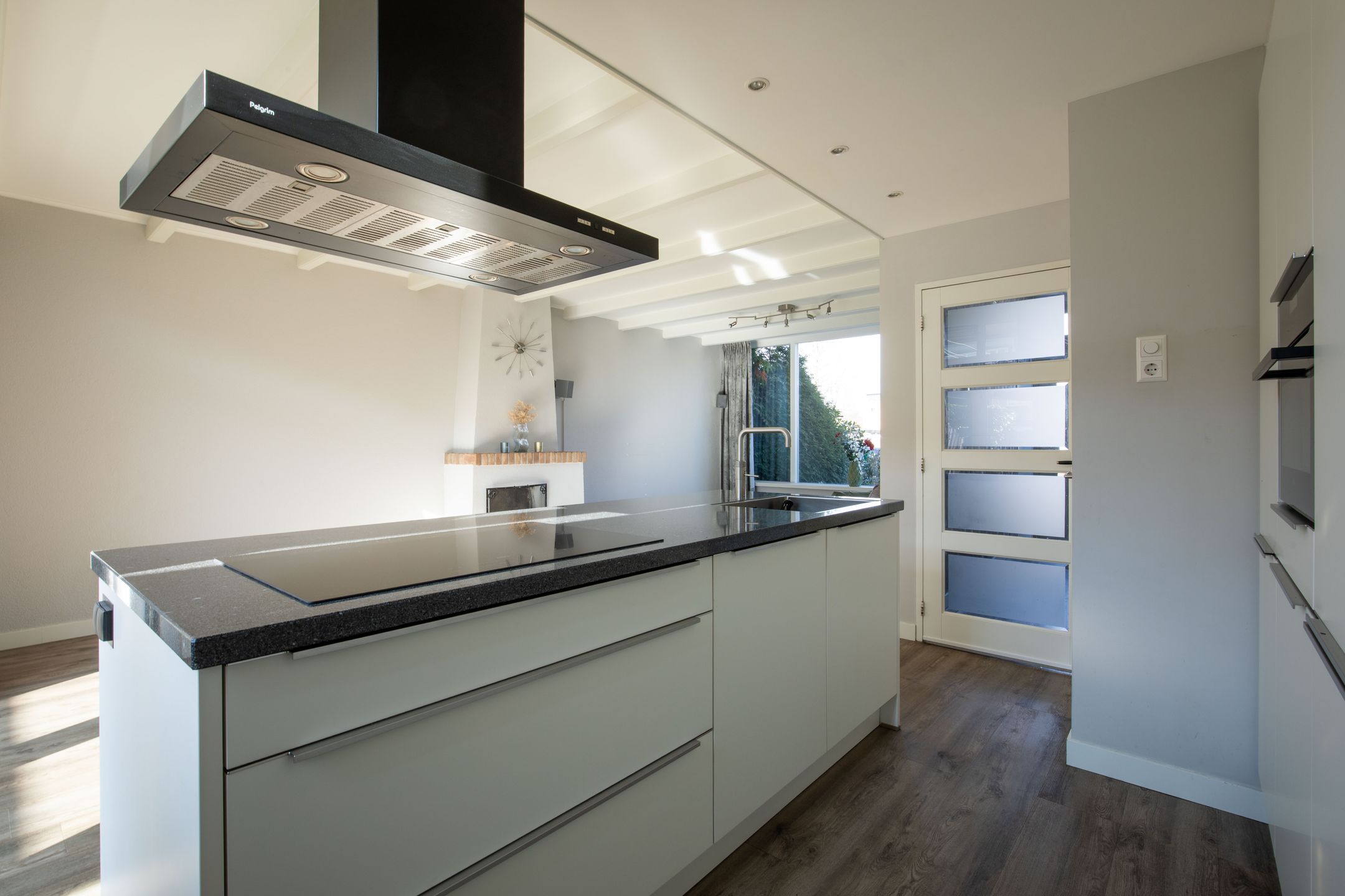 Foto 12 van Reinier Noomsstraat 15