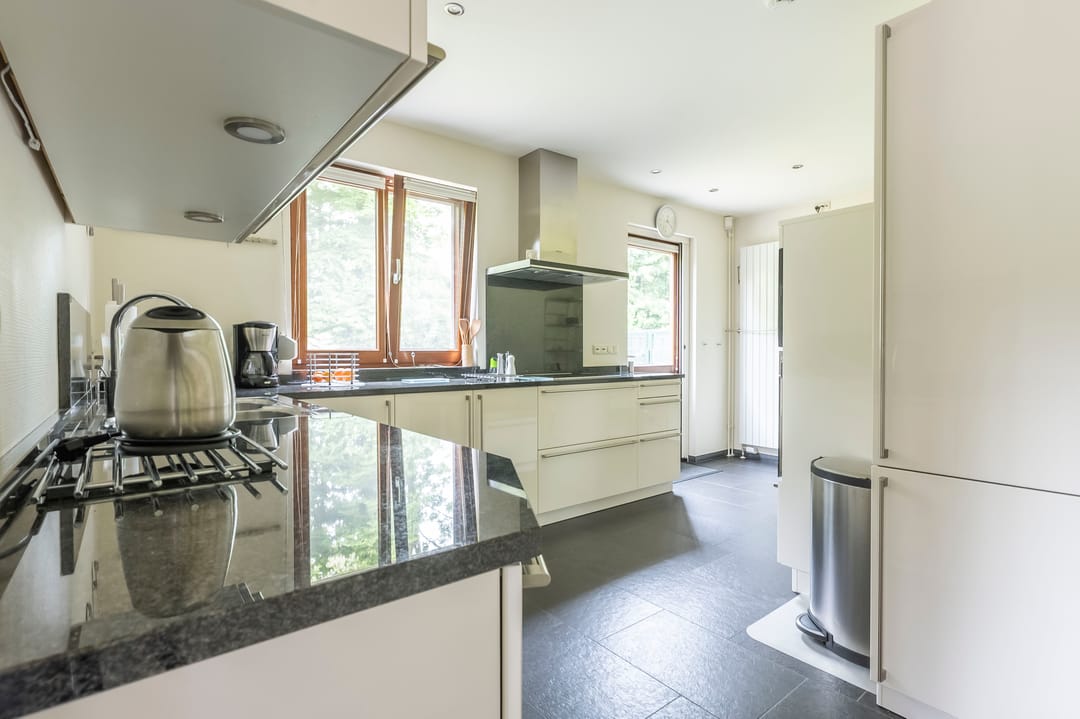 Photo 11 of Albert Cuypstraat 2