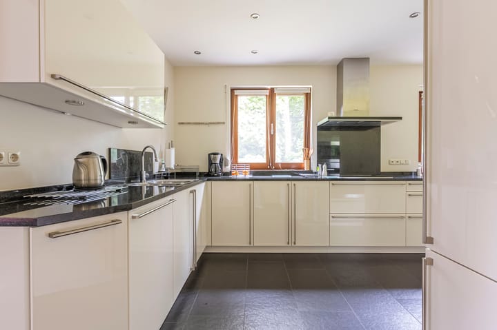 Foto 12 van Albert Cuypstraat 2