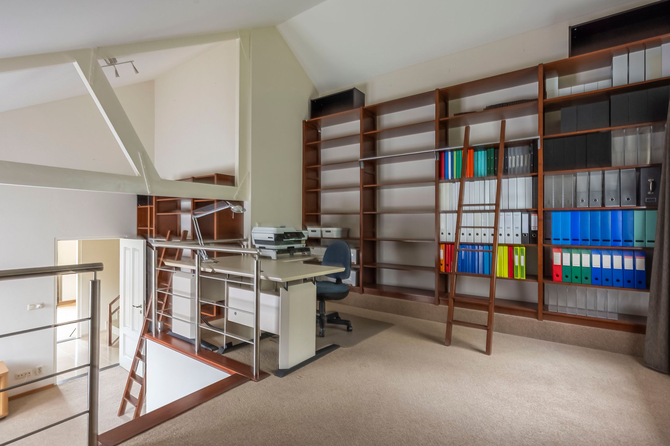 Photo 21 of Albert Cuypstraat 2