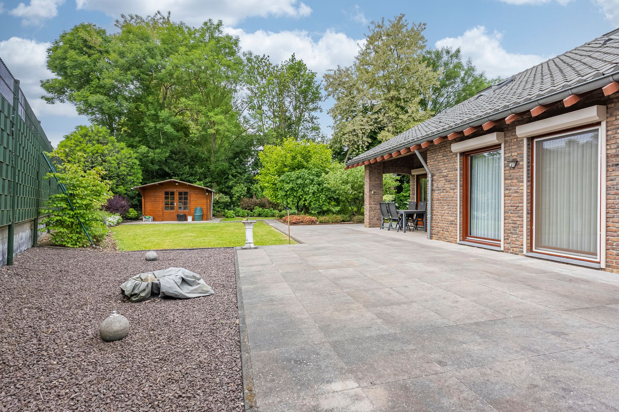 Photo 33 of Albert Cuypstraat 2