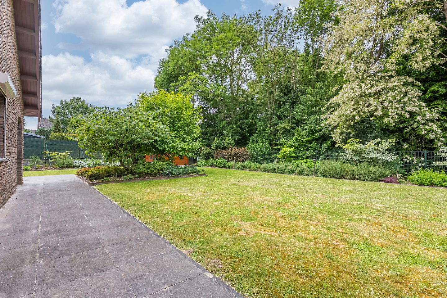 Photo 34 of Albert Cuypstraat 2