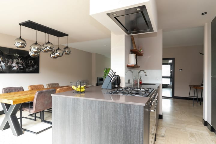 Foto 15 van Ruymheuvel 14