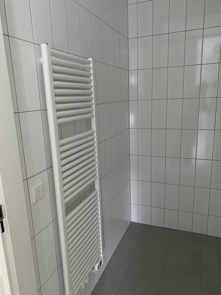 Foto 12 van August Allebéplein 319