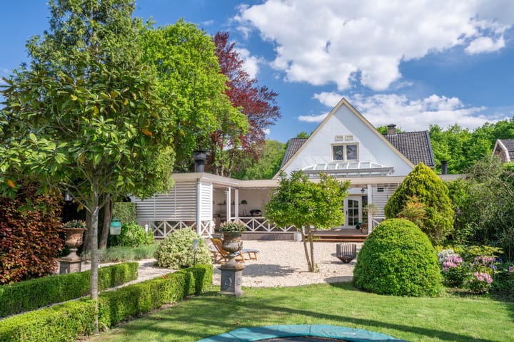 Photo 2 of Hoofdweg 68