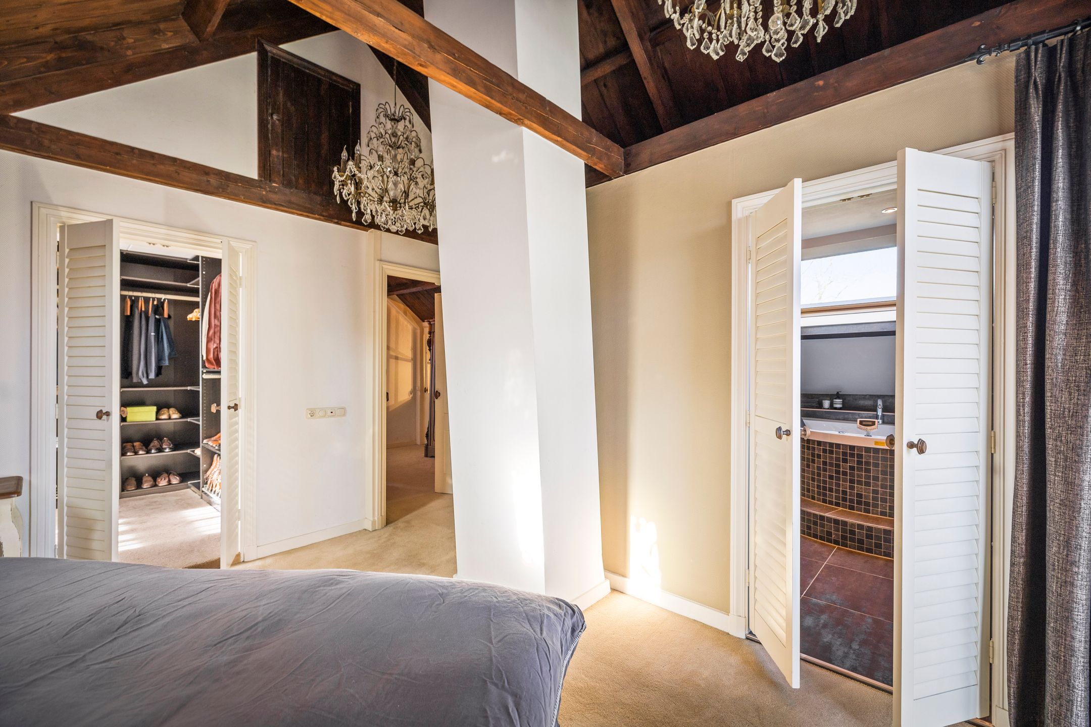 Foto 39 van Hoofdweg 68