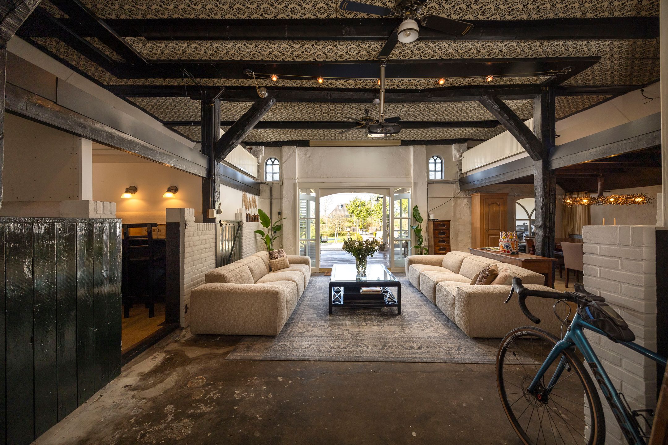 Foto 3 van Hoofdweg 68