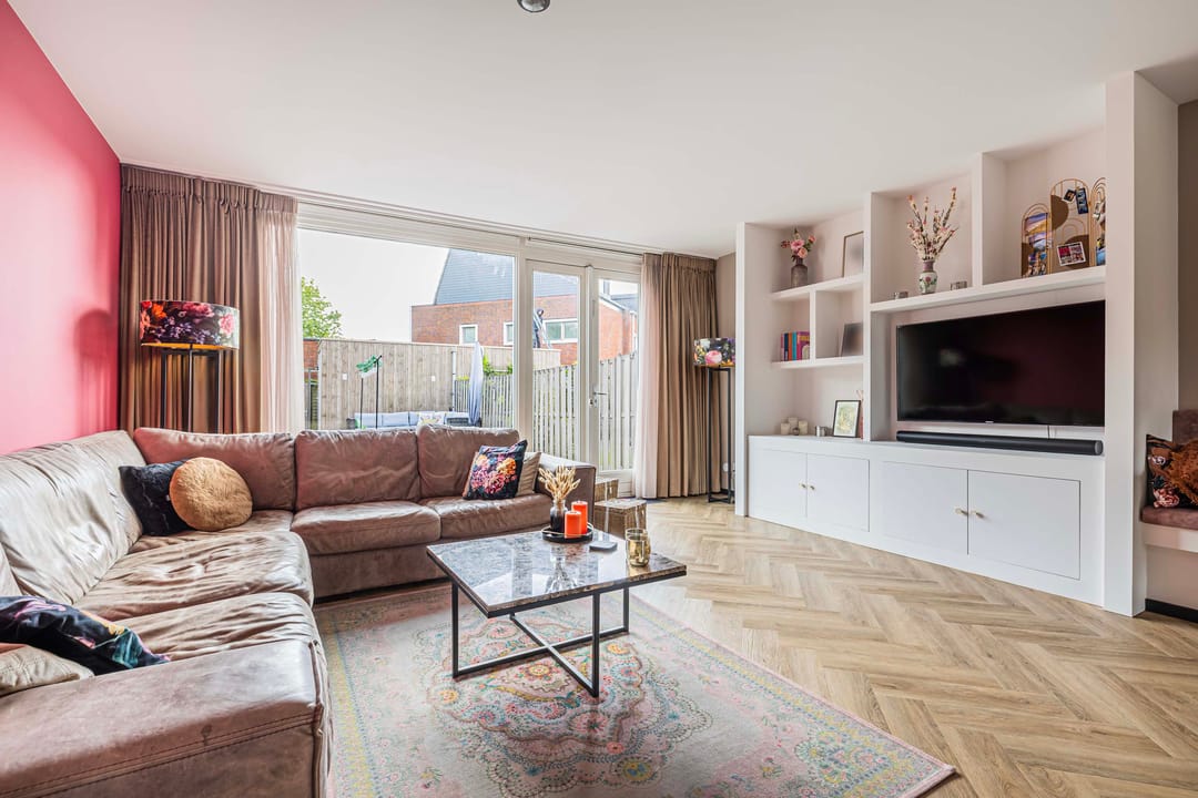 Photo 2 of Bundelzwam 33