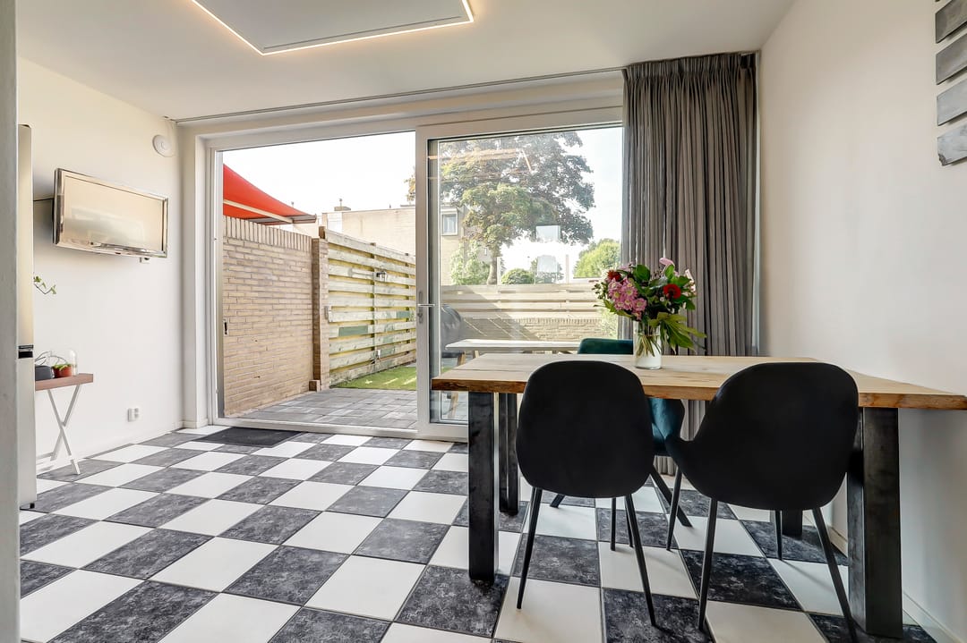 Foto 8 van Gouverneur Houbenstraat 16