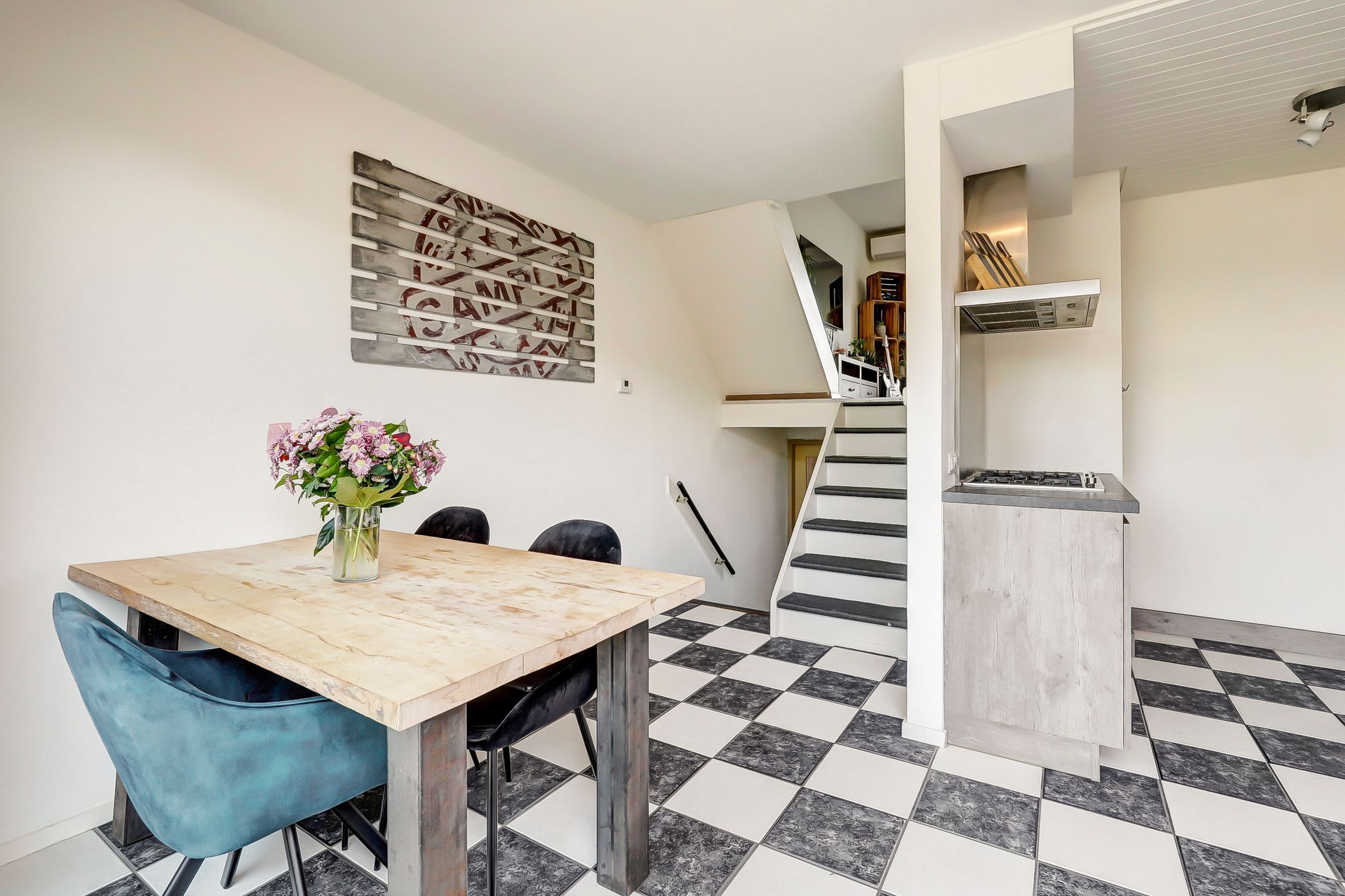 Foto 9 van Gouverneur Houbenstraat 16