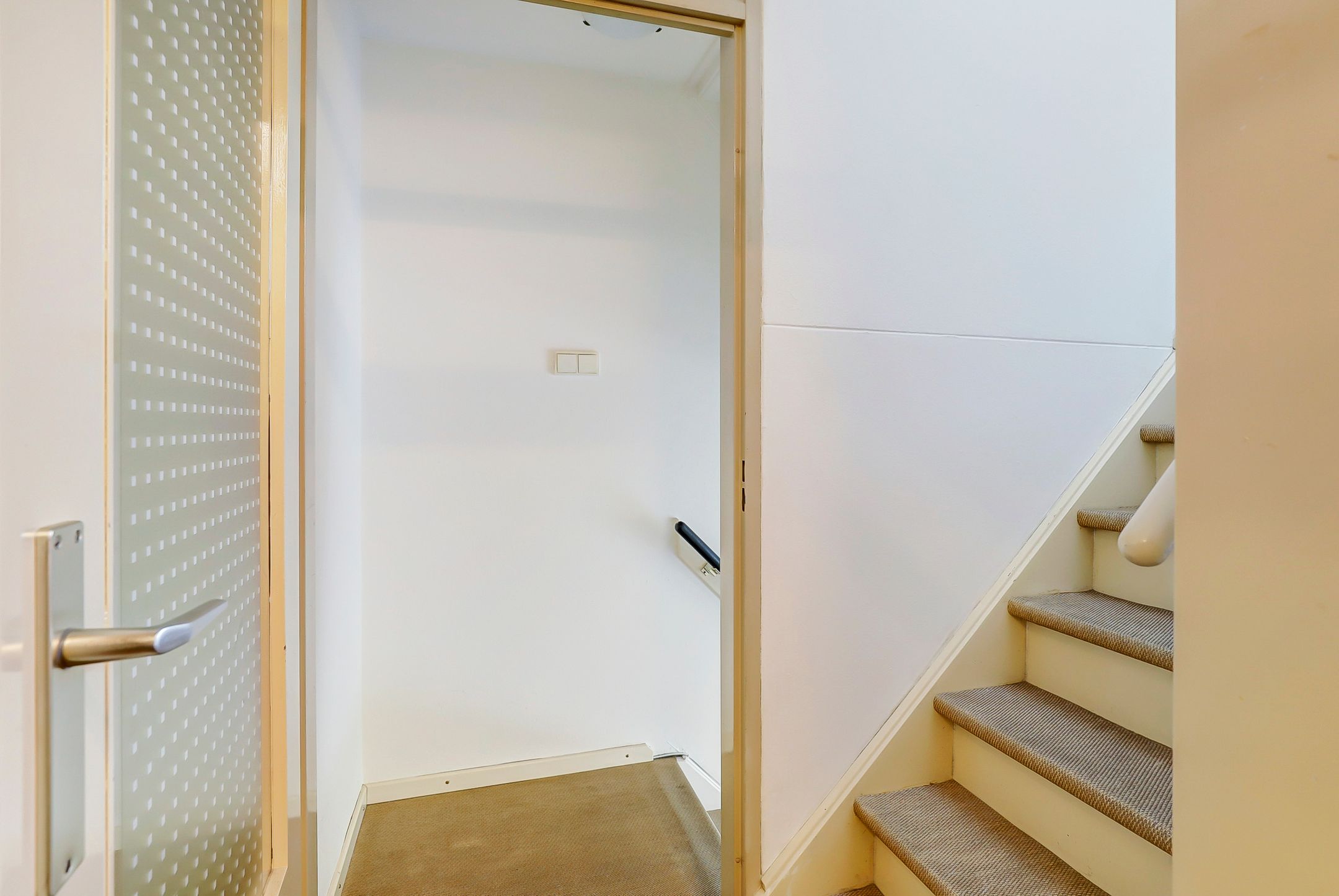 Foto 21 van Gouverneur Houbenstraat 16