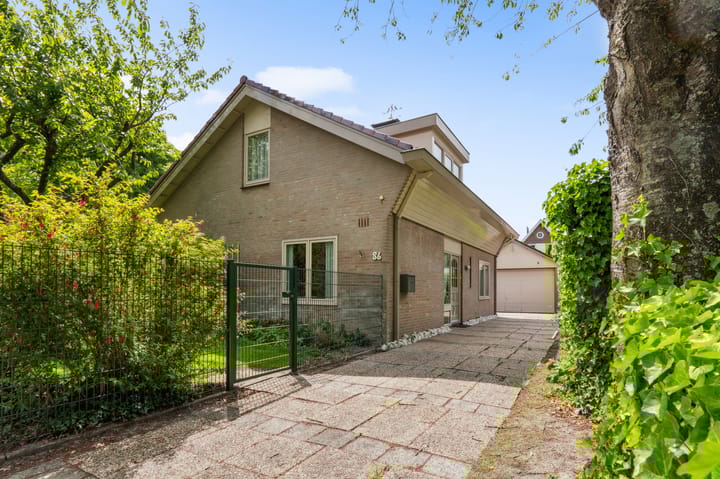 Photo 5 of Karel de Grotelaan 86