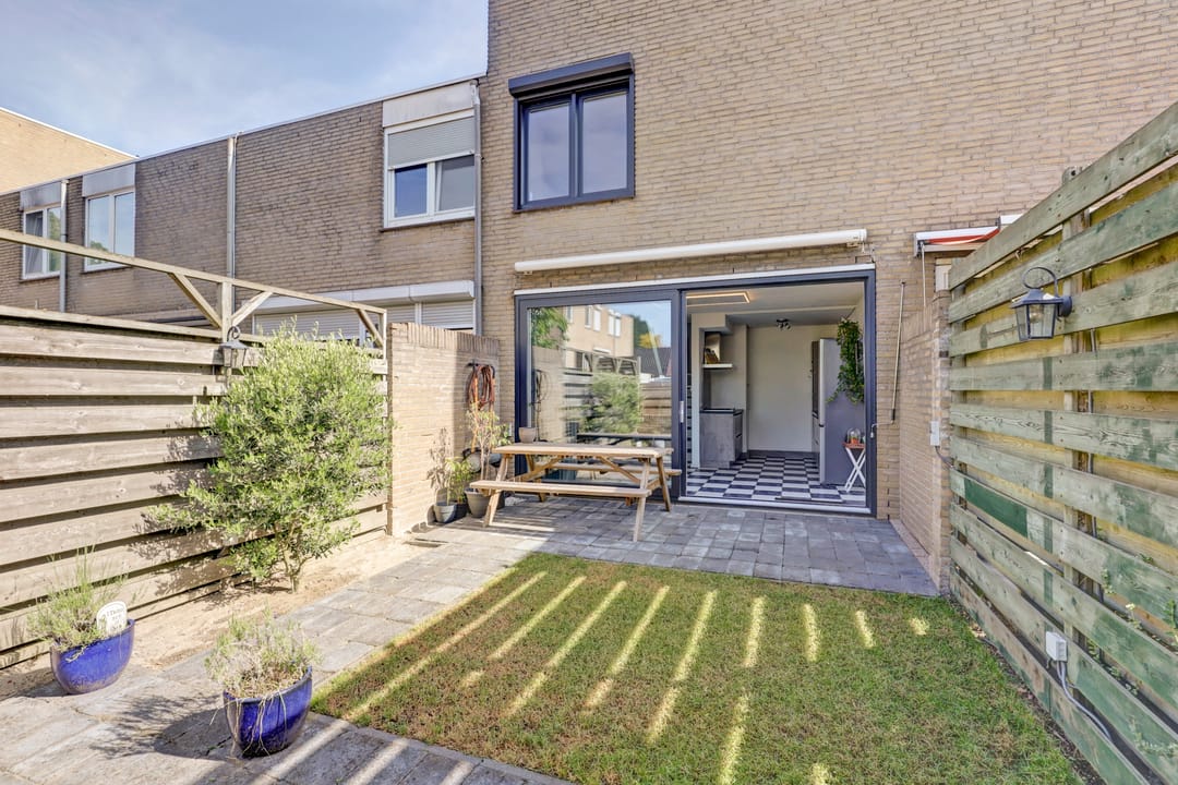 Foto 32 van Gouverneur Houbenstraat 16