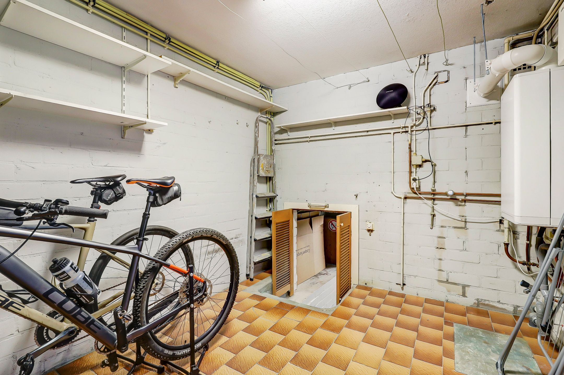 Foto 33 van Gouverneur Houbenstraat 16