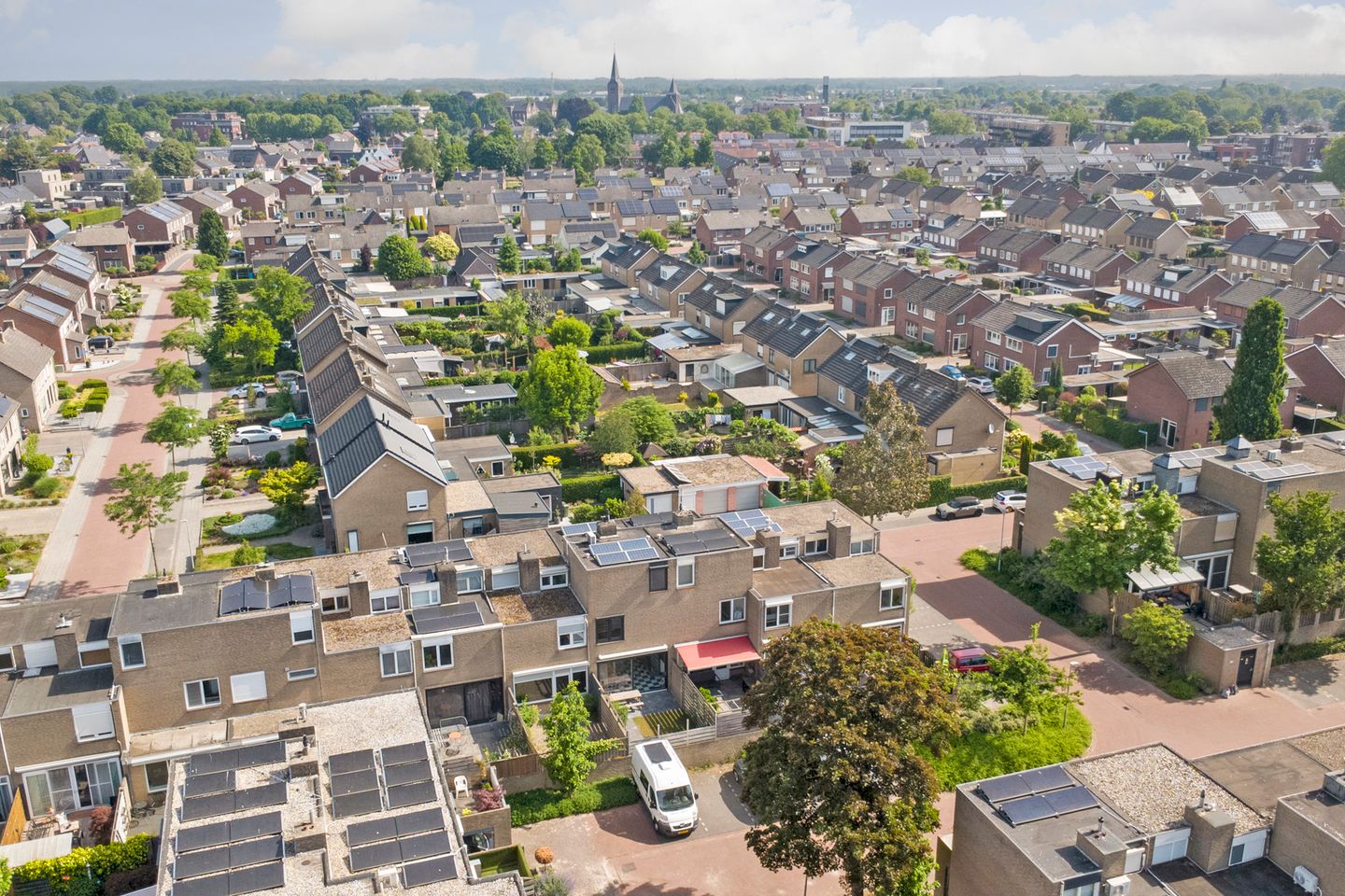 Foto 35 van Gouverneur Houbenstraat 16