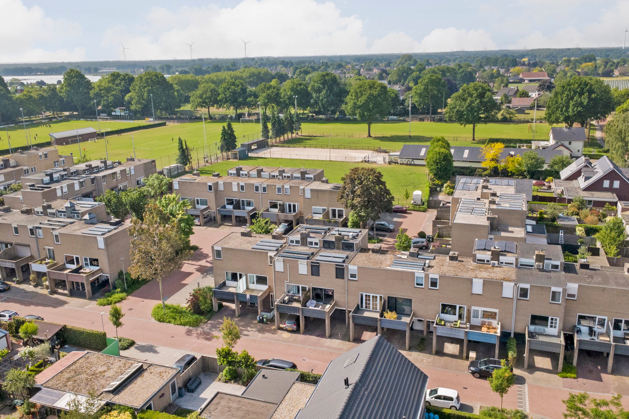 Foto 36 van Gouverneur Houbenstraat 16