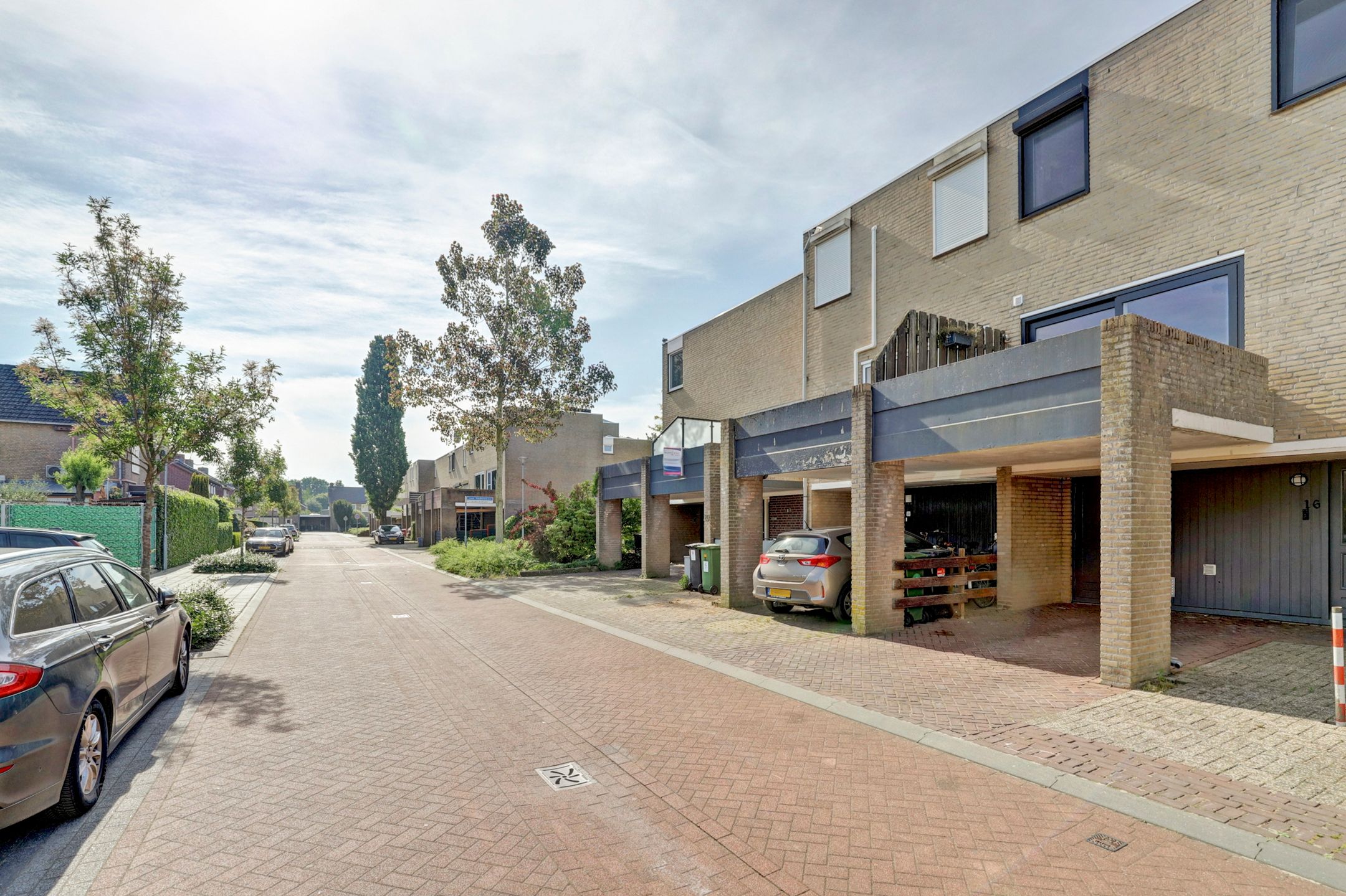 Foto 39 van Gouverneur Houbenstraat 16