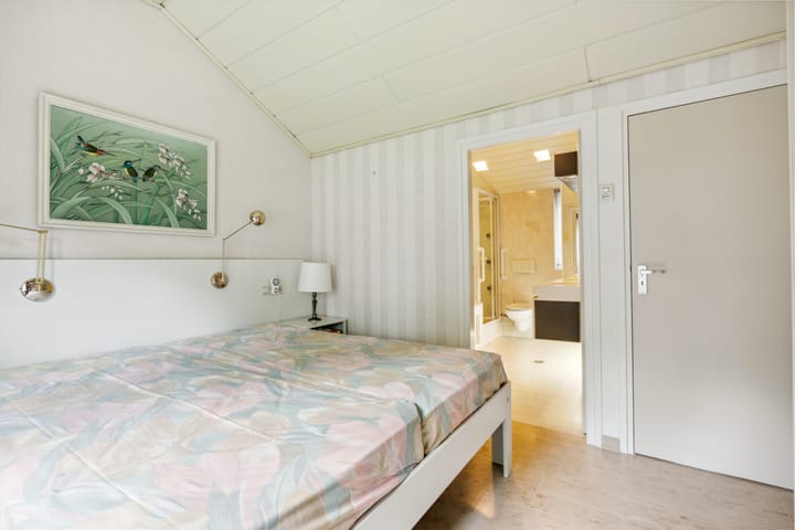 Photo 21 of Karel de Grotelaan 86