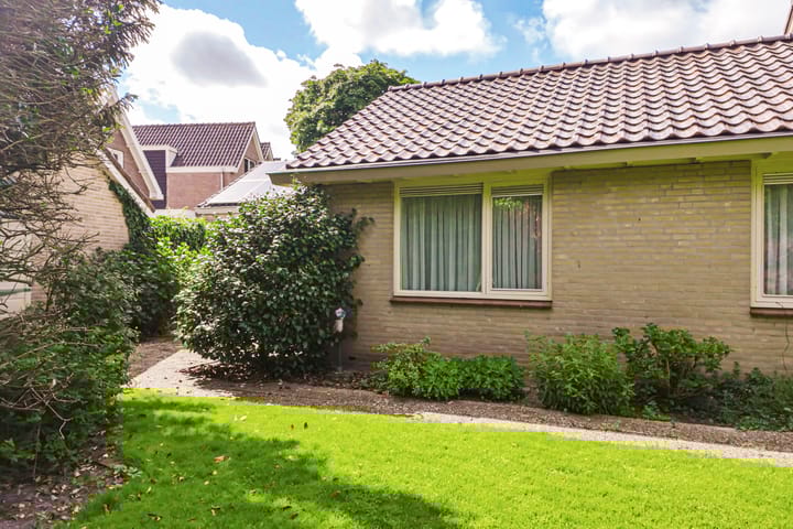 Photo 32 of Karel de Grotelaan 86