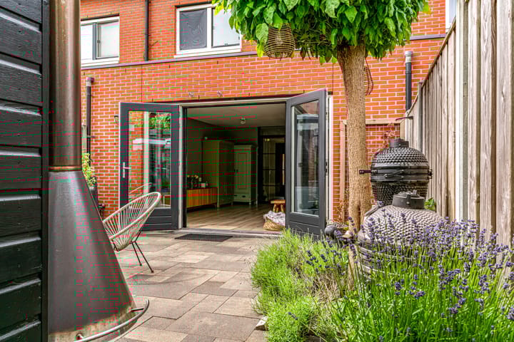 Foto 35 van Karpatenstraat 9