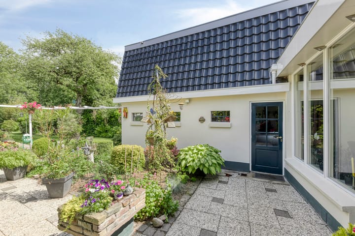 Foto 45 van Groningerweg 65