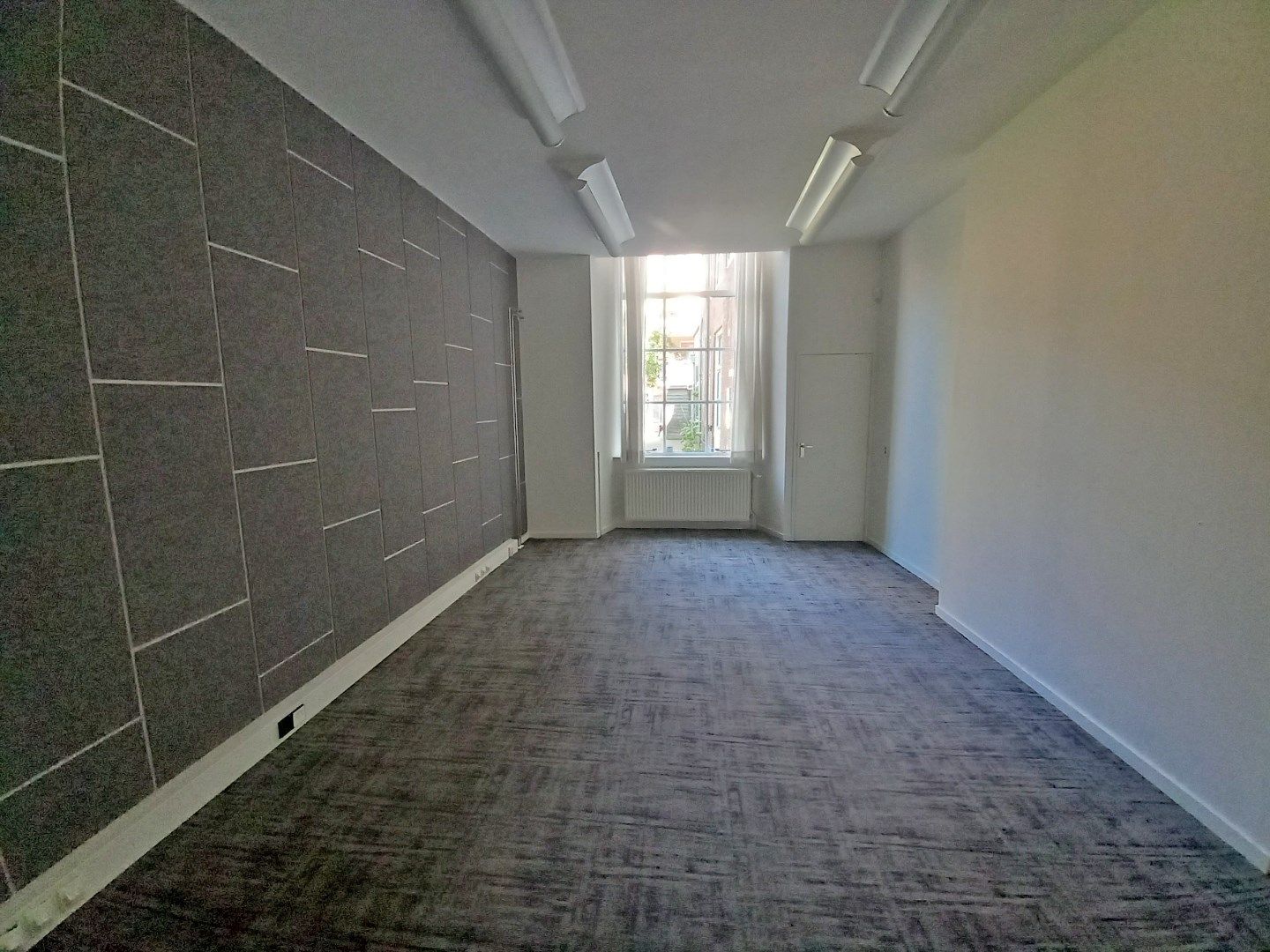 Bekijk foto 3 van Kamperstraat 10