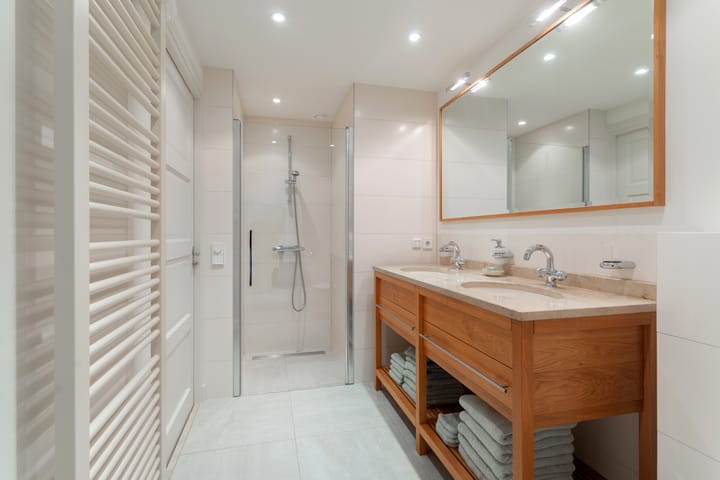 Foto 27 van Eugène Lückerstraat 6