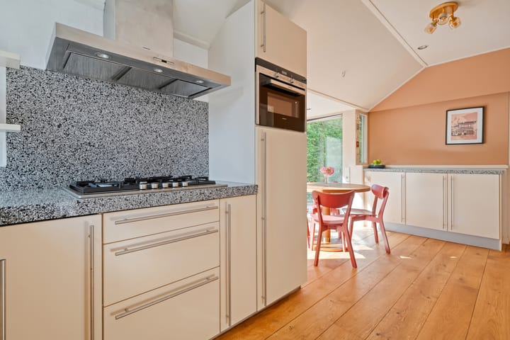 Foto 18 van Oranjelaan 38