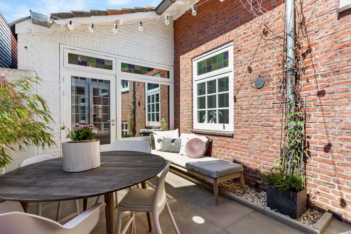 Foto 10 van Julianastraat 1