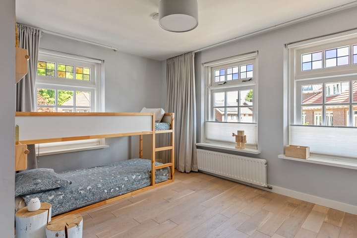 Foto 21 van Julianastraat 1