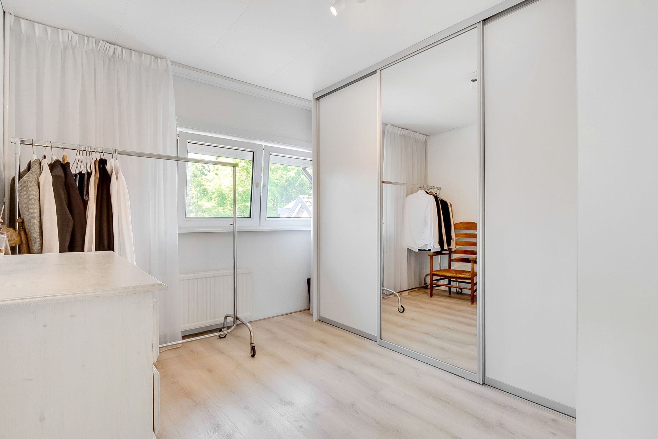 Foto 21 van 1e Brandenburgerweg 115