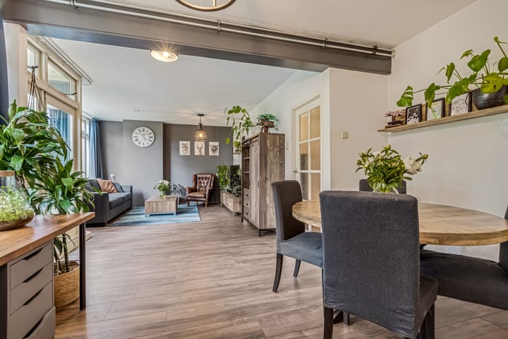 Foto 14 van Juliana van Stolberglaan 127