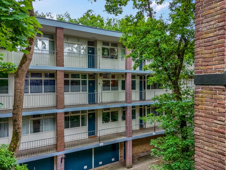 Foto 32 van Juliana van Stolberglaan 127