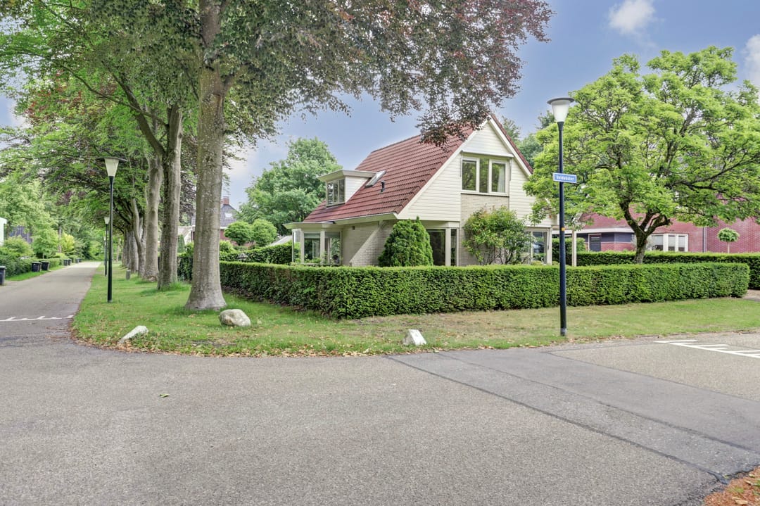 Foto 1 van Veldekster 42