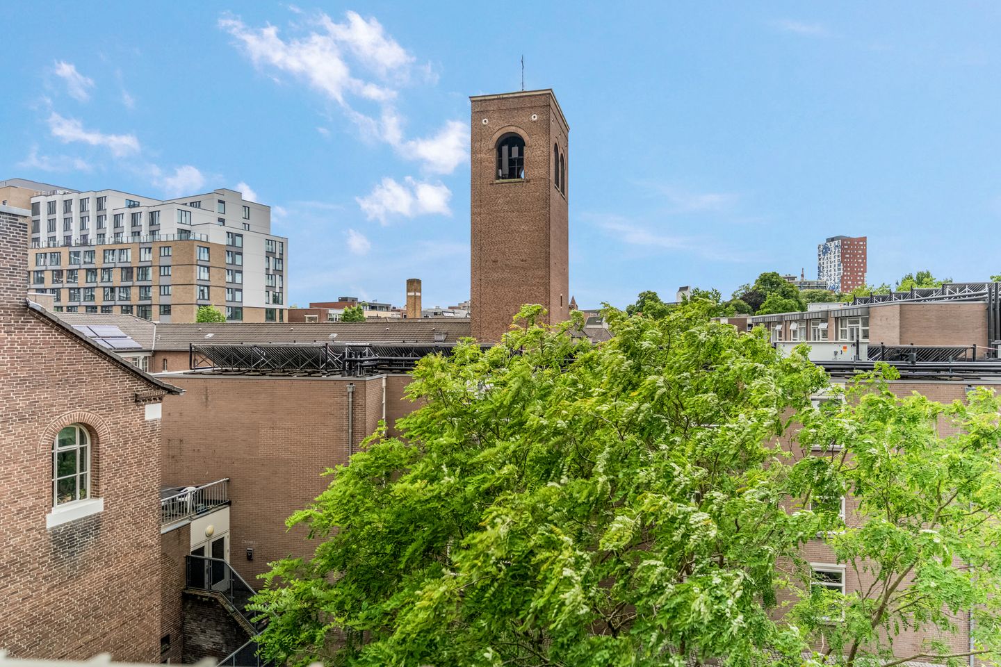 Foto 29 van Achter de Carmel 32