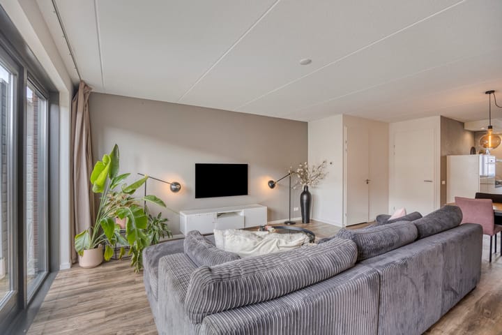 Foto 12 van Dalidastraat 4