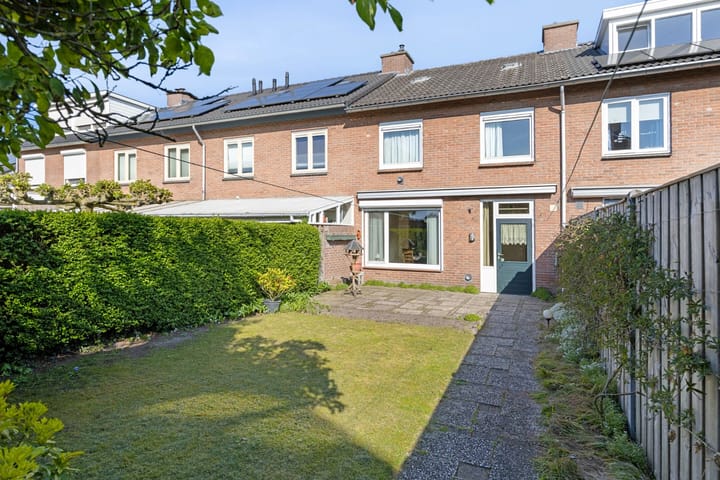 Foto 23 van Lotusstraat 14