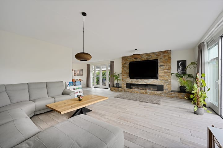 Photo 6 of Pim Mulierstraat 28