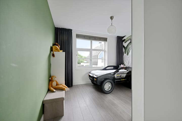 Photo 21 of Pim Mulierstraat 28