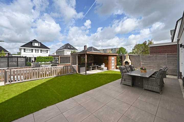 Photo 33 of Pim Mulierstraat 28