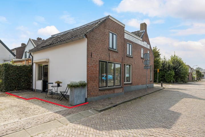 Photo 19 of Kerkstraat 14