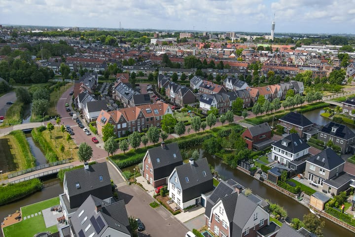 Photo 44 of Pim Mulierstraat 28