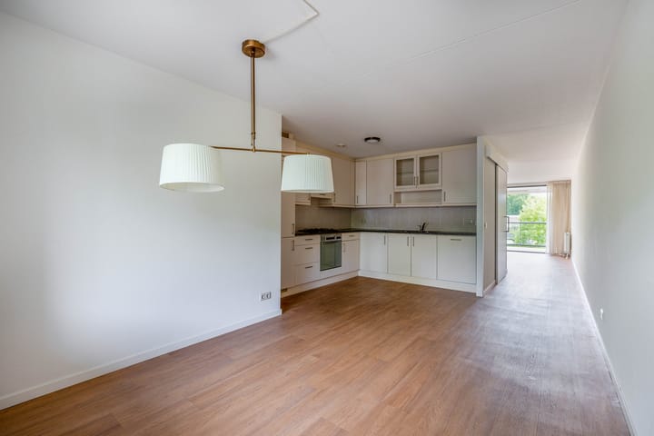 Photo 16 of Cortembergstraat 128