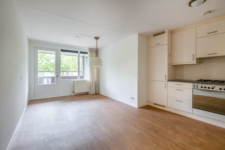 Photo 17 of Cortembergstraat 128