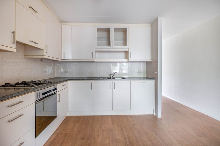 Photo 18 of Cortembergstraat 128