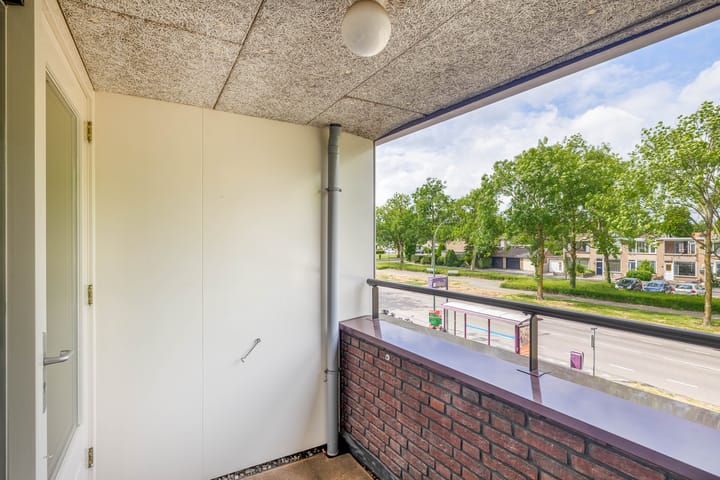 Photo 21 of Cortembergstraat 128