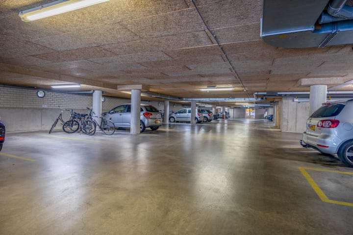 Photo 30 of Cortembergstraat 128