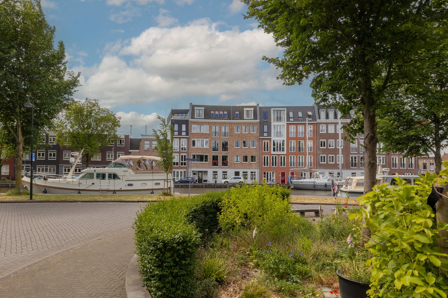 Photo 25 of Turfsingel 61-H