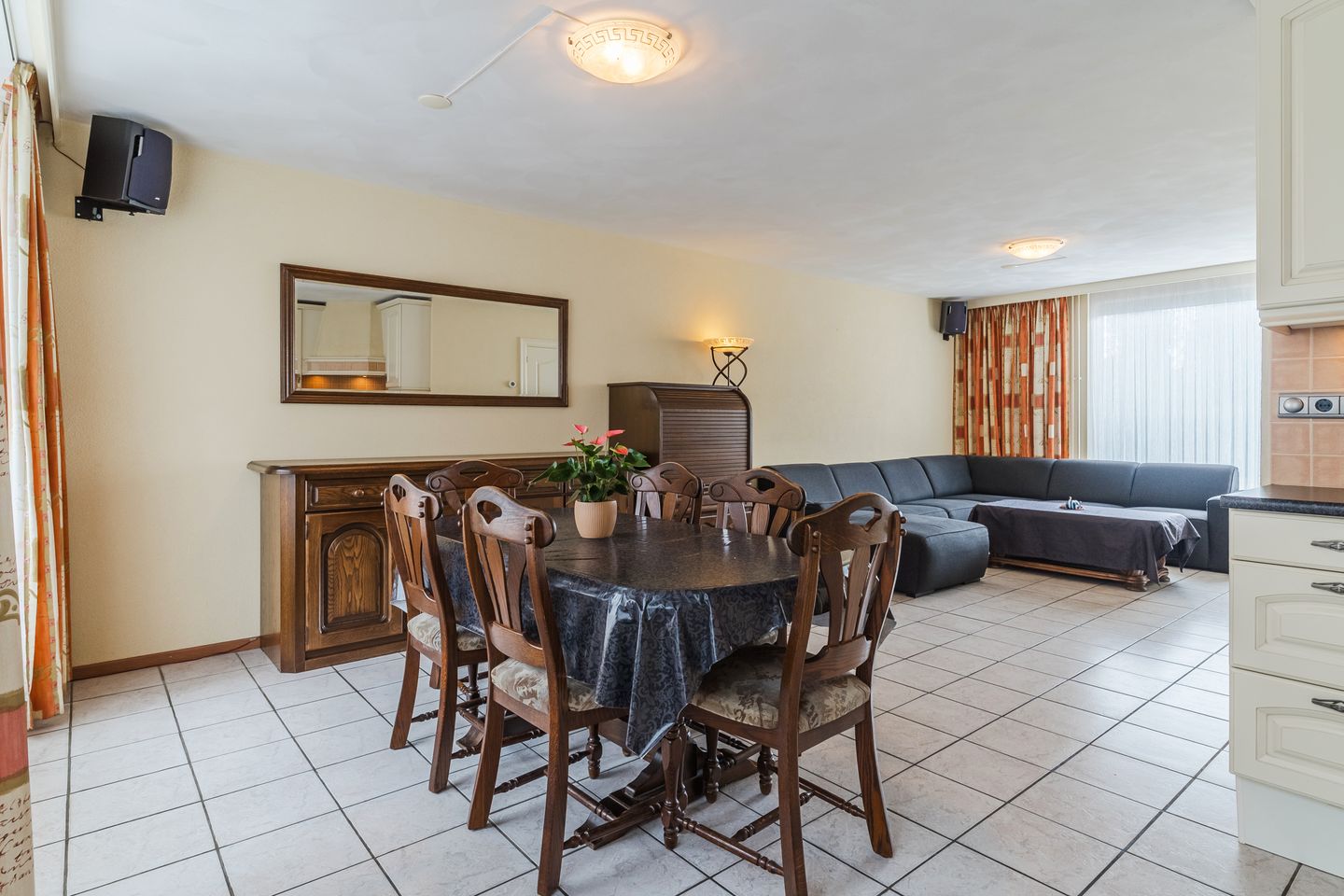 Foto 10 van Holtenstraat 15