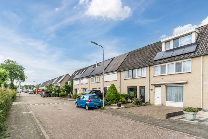 Foto 30 van Holtenstraat 15